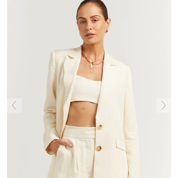 DISSH Jackets & Blazers - DISSH Karla Off White Linen Tencel Blazer Size US 4